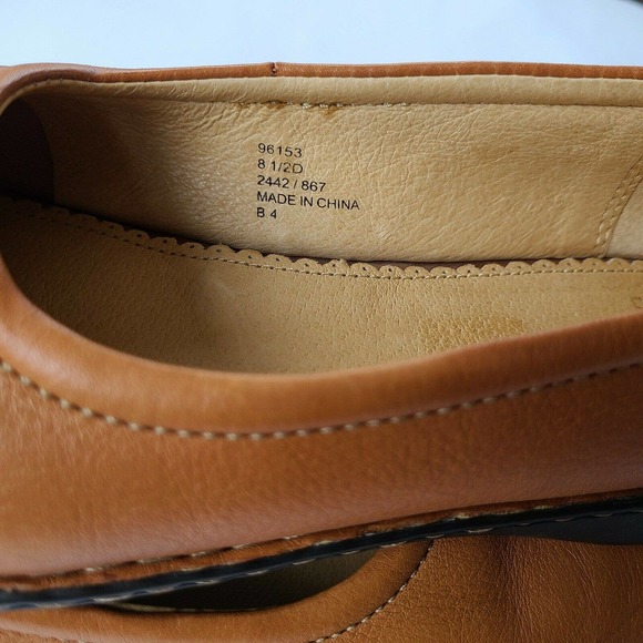 Land's End Leather Tan Slip On Flat Shoes Size 8.5 - Picture 9 of 10